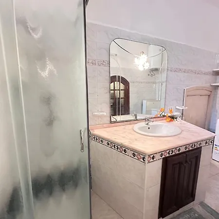 Corte Bianca بيت للعطل غالّيبولي